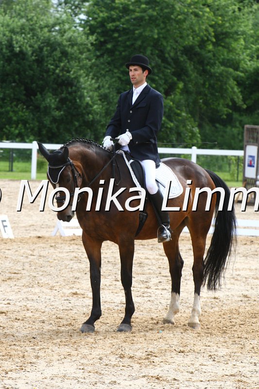 006M3913_Dressur L.JPG